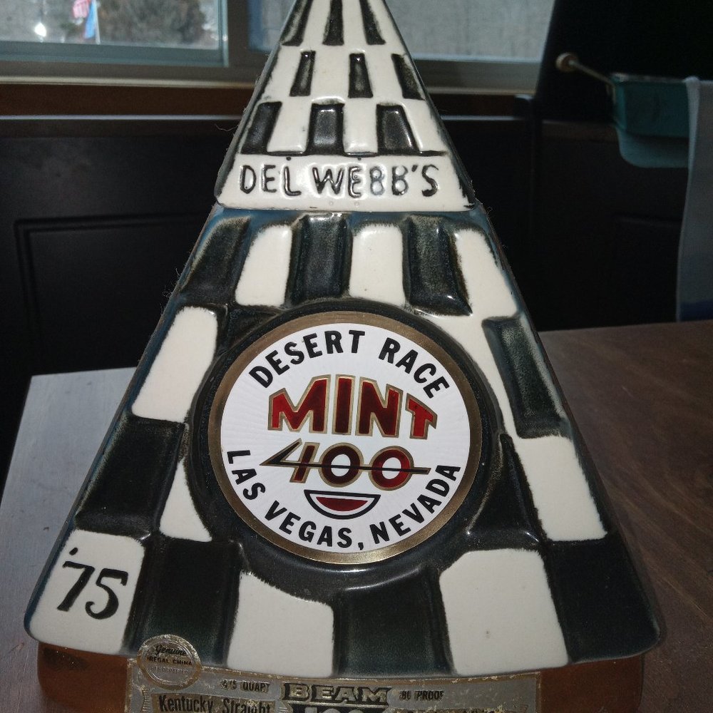 Vintage 1975 Jim Beam Decanter